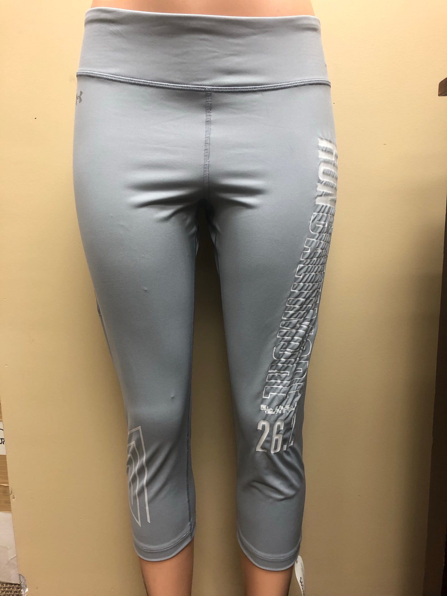 Women's Compression Cropped Capri Run Baltimore Legging