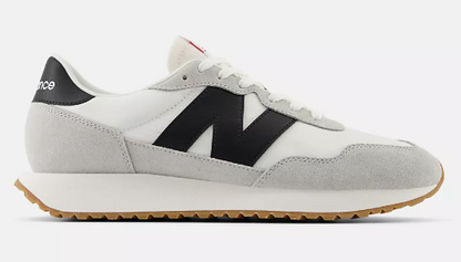 New Balance Women's 237